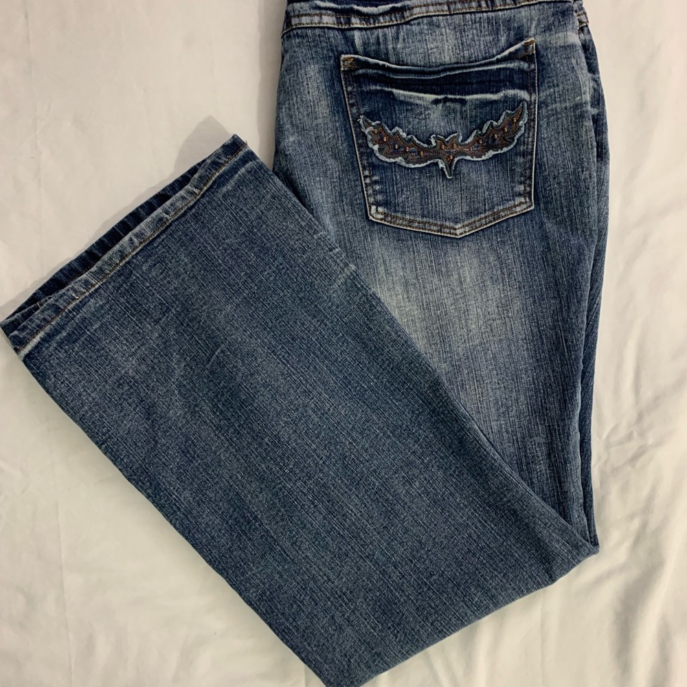 NoBo: No Boundaries Stretch Women’s Jeans